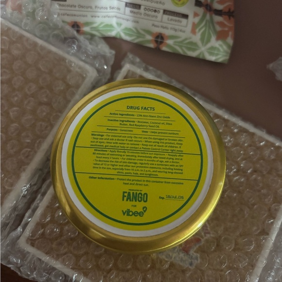 Bad Bunny Residency DTMF VIP Set - Picture 5 of 13